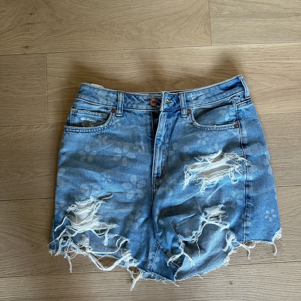 American Eagle Outfitters Light Blue Denim Shorts
